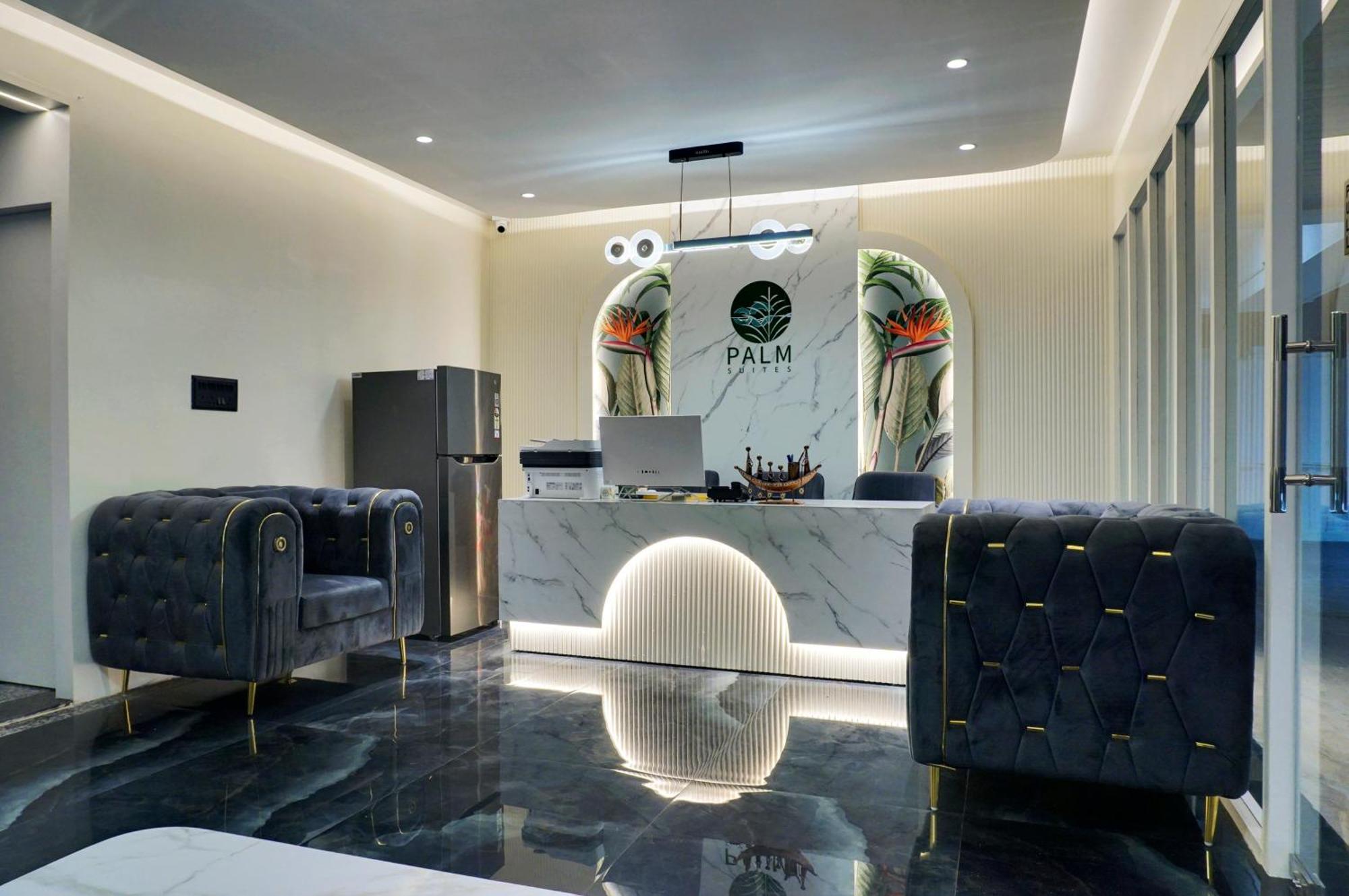 Palm Suites Baner- Indian Nationals Only 浦那 外观 照片